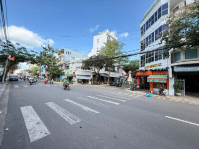 Alternative view of BÁN NHÀ 2 MẶT TIỀN NGUYỄN TRÃI NGANG 9 MÉT
